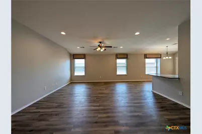 2937 Post Oak Circle, New Braunfels, TX 78130 - Photo 8