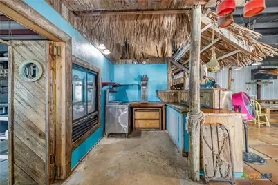 314 & 304 W Broadway Avenue, Seadrift, TX 77983 - Photo 20