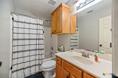 105 Belle Court, Port Lavaca, TX 77979 - Photo 20