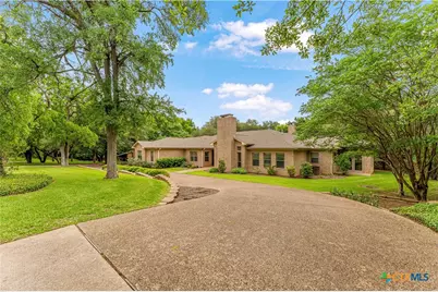 3201 Edward Drive, Waco, TX 76708 - Photo 2