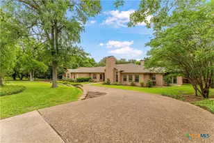 3201 Edward Dr, Waco, TX 76708 - Photo 2