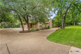 3201 Edward Dr, Waco, TX 76708 - Photo 2