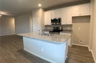 1137 Gracie Wy, New Braunfels, TX 78130 - Photo 6