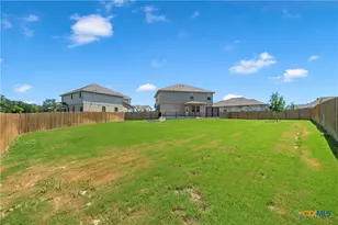 3909 Lorenzen Ct, Belton, TX 76513 - Photo 32