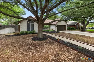 920 Queens Dr, New Braunfels, TX 78130 - Photo 36