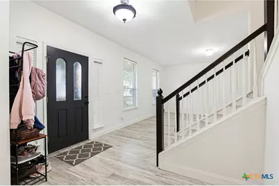 917 San Fernando Lane, New Braunfels, TX 78132 - Photo 6