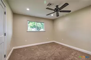 6511 Old Waco Ln, Temple, TX 76502 - Photo 16