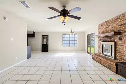 1350 Mary Preiss Drive, New Braunfels, TX 78132 - Photo 8