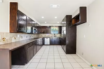 1350 Mary Preiss Drive, New Braunfels, TX 78132 - Photo 12