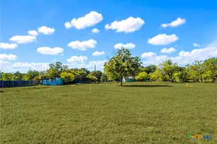 1350 Mary Preiss Dr, New Braunfels, TX 78132 - Photo 32
