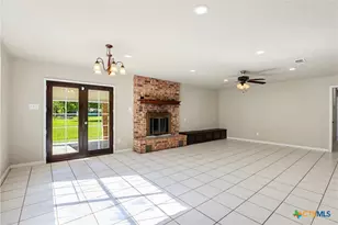 1350 Mary Preiss Dr, New Braunfels, TX 78132 - Photo 12
