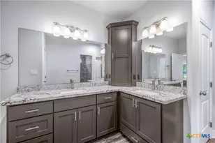 267 Oak Vw Dr, Inez, TX 77968 - Photo 38