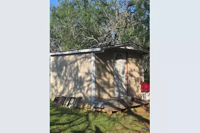 766 Rawhide Road, Seguin, TX 78155 - Photo 20