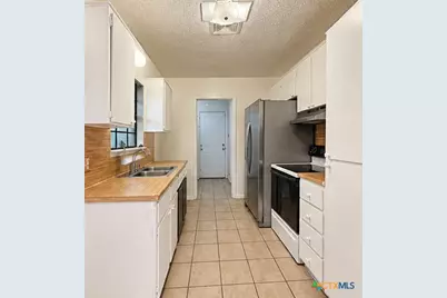 1301 N 10th Street, Temple, TX 76501 - Photo 6