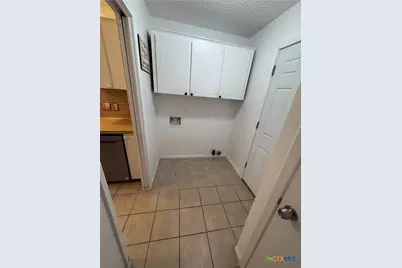 1301 N 10th Street, Temple, TX 76501 - Photo 10