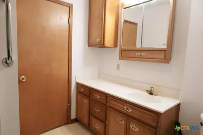 603 S Terry Street, Cuero, TX 77954 - Photo 12