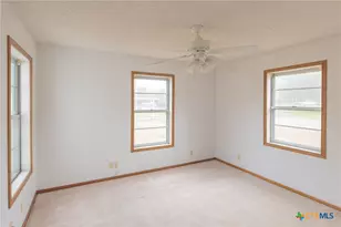 603 S Terry St, Cuero, TX 77954 - Photo 22
