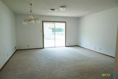 603 S Terry Street, Cuero, TX 77954 - Photo 4