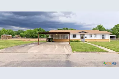 603 S Terry Street, Cuero, TX 77954 - Photo 1