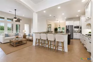 758 Haven Point Loop, New Braunfels, TX 78132 - Photo 6