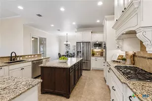 758 Haven Point Loop, New Braunfels, TX 78132 - Photo 12