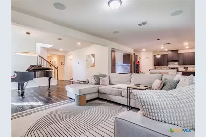 813 Foxtail Run, San Marcos, TX 78666 - Photo 8