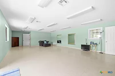 5207 Dogridge Road, Belton, TX 76513 - Photo 2