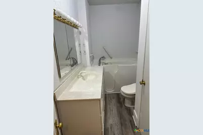 310 W Avenue A, Copperas Cove, TX 76522 - Photo 6