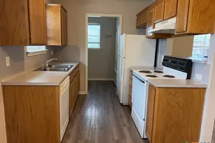105 W Truman Ave, Copperas Cove, TX 76522 - Photo 4