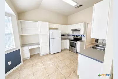 2305 Stratford Drive, Temple, TX 76502 - Photo 6
