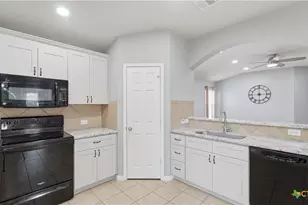 604 Briggs Dr, New Braunfels, TX 78130 - Photo 20