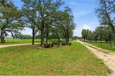 4450 Old Seguin Luling Road, Seguin, TX 78155 - Photo 10