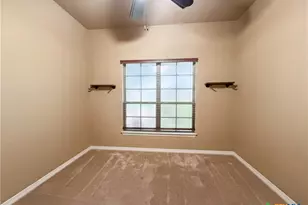 1622 Lacy Ridge Dr, Belton, TX 76513 - Photo 14