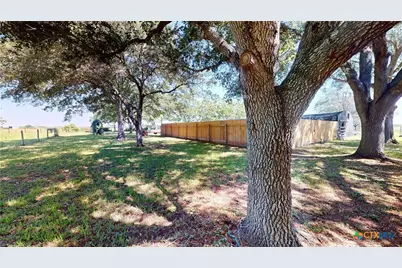 184 Russell Road, Victoria, TX 77904 - Photo 34