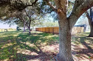 184 Russell Rd, Victoria, TX 77904 - Photo 34