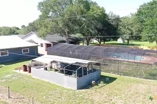 184 Russell Rd, Victoria, TX 77904 - Photo 46