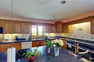 184 Russell Rd, Victoria, TX 77904 - Photo 6