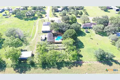 184 Russell Road, Victoria, TX 77904 - Photo 44