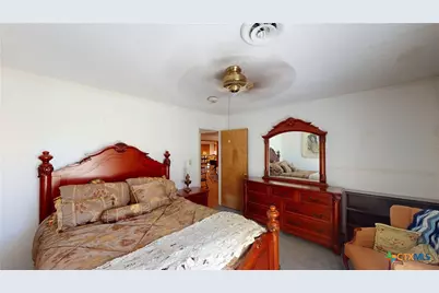 184 Russell Road, Victoria, TX 77904 - Photo 18
