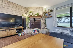 120 Rae Ln, Jarrell, TX 76537 - Photo 10