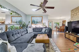 120 Rae Ln, Jarrell, TX 76537 - Photo 8