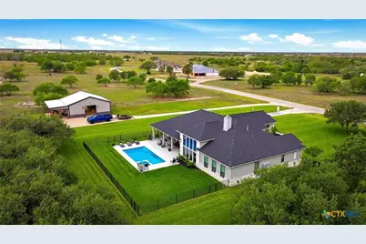 131 Wright Creek, Victoria, TX 77905 - Photo 2