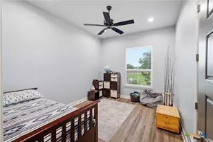 131 Wright Crk, Victoria, TX 77905 - Photo 32