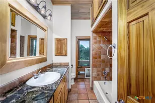 377 Buffalo Springs Rd, New Braunfels, TX 78132 - Photo 26