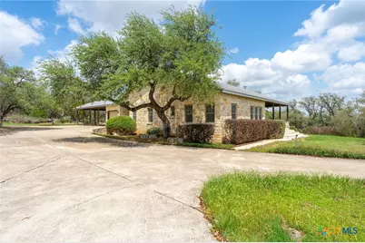 377 Buffalo Springs Road, New Braunfels, TX 78132 - Photo 12