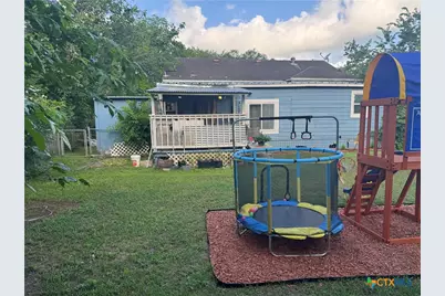 1117 Terrell Street, Cuero, TX 77954 - Photo 32