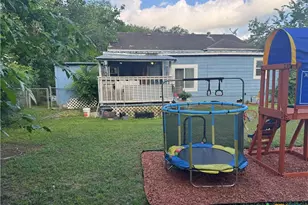 1117 Terrell St, Cuero, TX 77954 - Photo 32