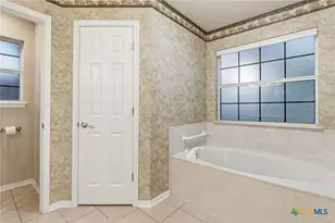 1909 Diamond Ridge Dr, Lampasas, TX 76550 - Photo 20