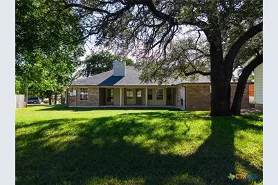 1909 Diamond Ridge Drive, Lampasas, TX 76550 - Photo 1