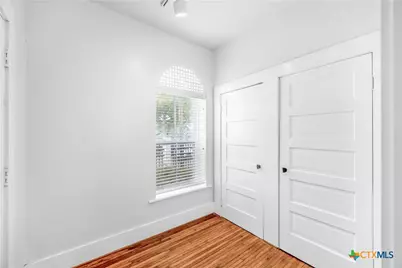 704 W Commercial Street, Victoria, TX 77901 - Photo 22